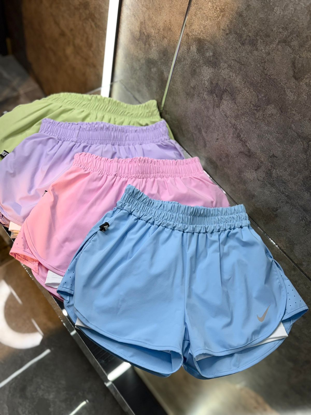 Short Deportivo Negro