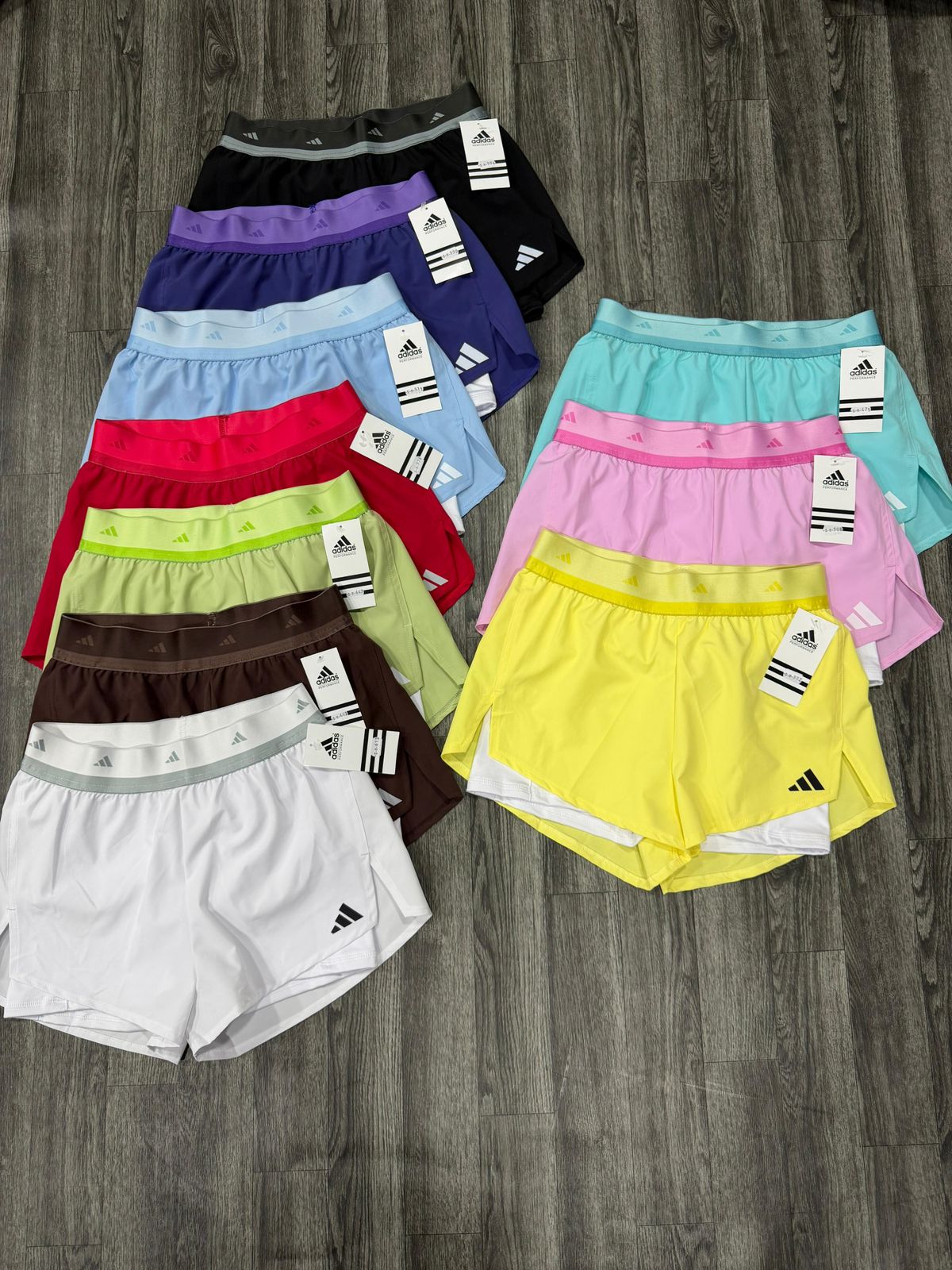 Short Deportivo Morado